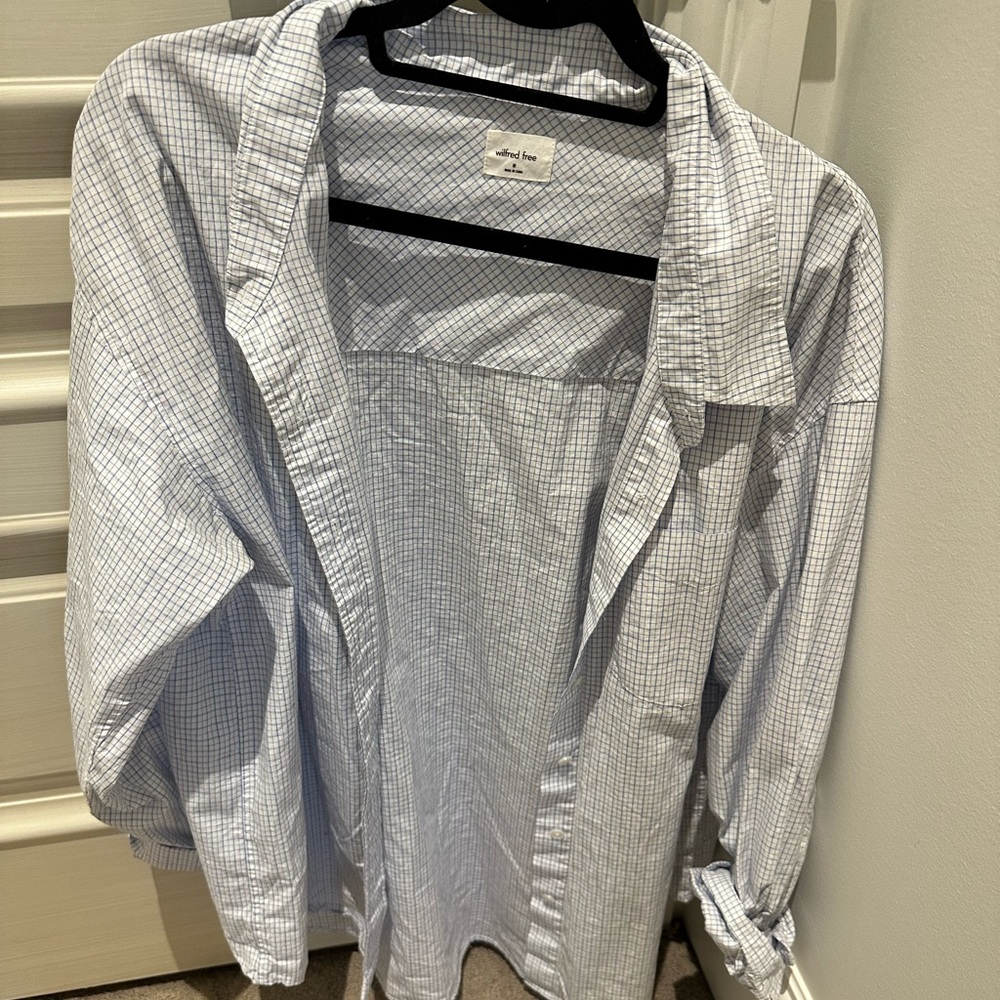 Wilfred free button down